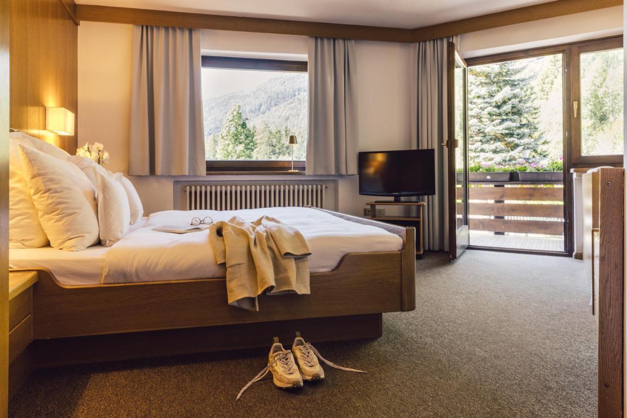 Hotel Auren San Giovanni di Fumes Ngoại thất bức ảnh